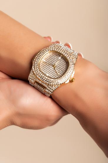 Elegantní hodinky s ozdobnými diamanty zlaté barvy